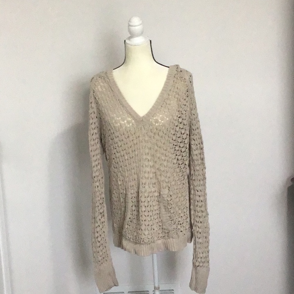 Crocheted long sleeve hoodie🤎